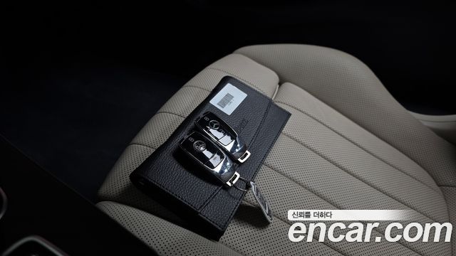 Mercedes-Benz E-Class E300d 4MATIC Coupe