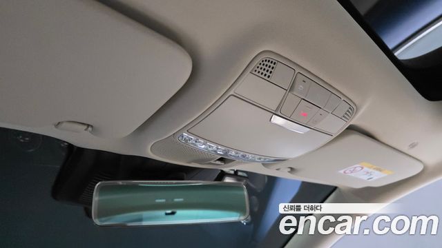 Mercedes-Benz E-Class E300d 4MATIC Coupe