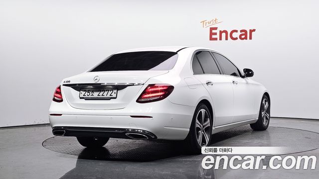 Mercedes-Benz E-Class E300 Avantgarde