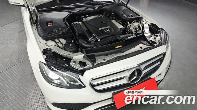 Mercedes-Benz E-Class E300 Avantgarde