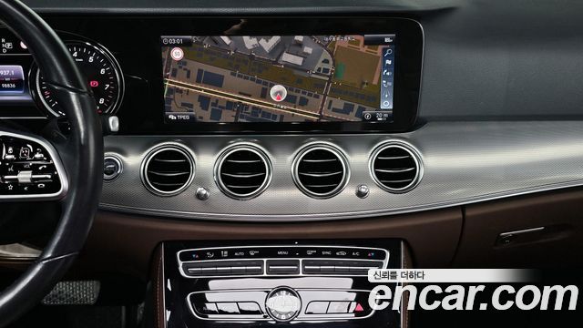 Mercedes-Benz E-Class E300 Avantgarde