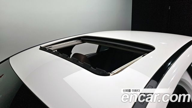 Mercedes-Benz E-Class E300 Avantgarde
