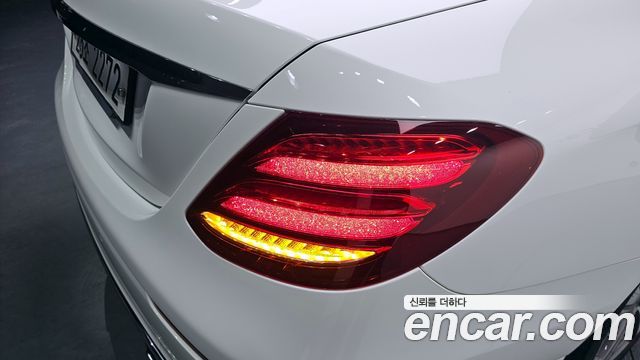 Mercedes-Benz E-Class E300 Avantgarde