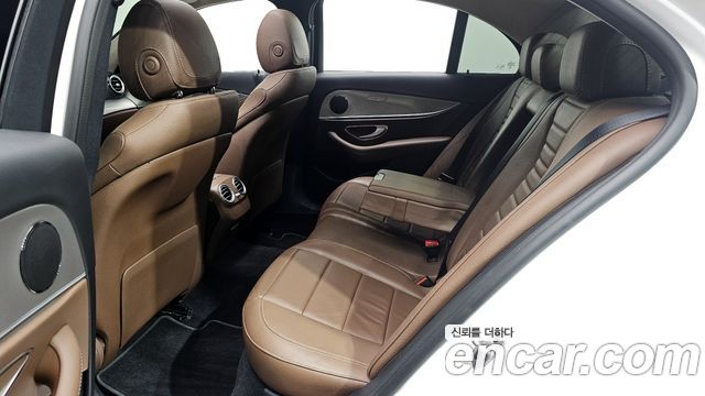 Mercedes-Benz E-Class E300 Avantgarde