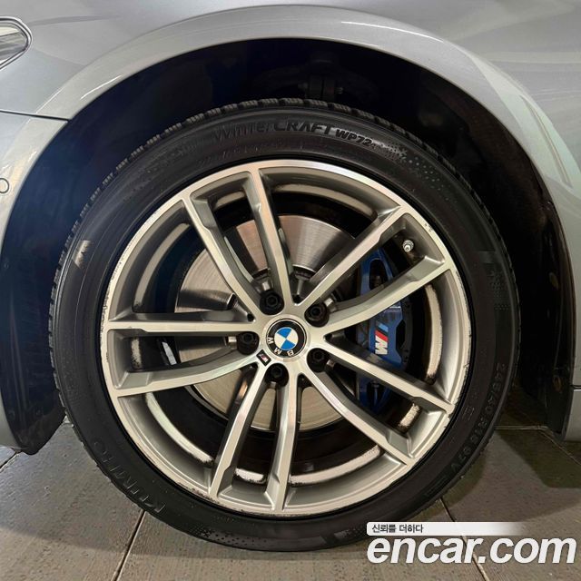 BMW 5-Series 530i M Sport Package Plus