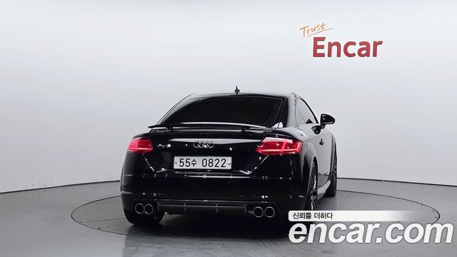Audi TTS Coupe 2,0 TFSI Quattro