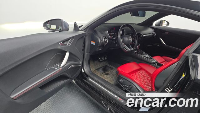Audi TTS Coupe 2,0 TFSI Quattro