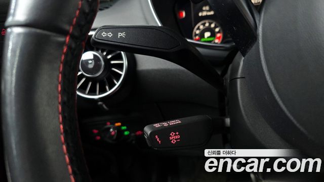 Audi TTS Coupe 2,0 TFSI Quattro