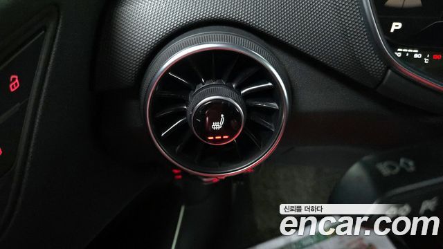 Audi TTS Coupe 2,0 TFSI Quattro