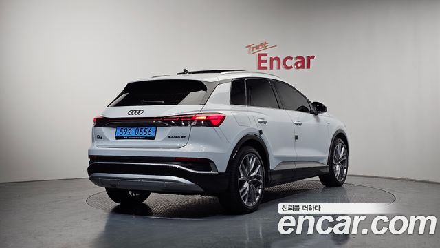 Audi Q4 e-tron 45 Premium