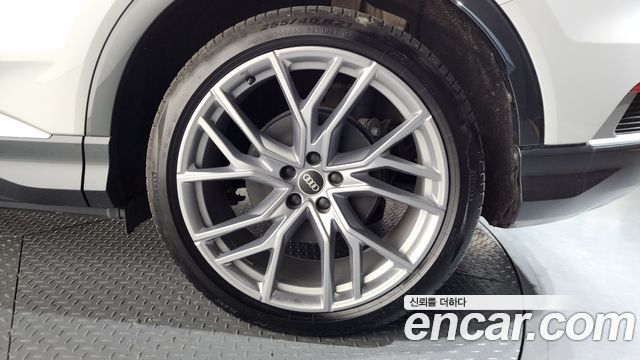 Audi Q4 e-tron 45 Premium