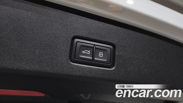 Audi Q4 e-tron 45 Premium