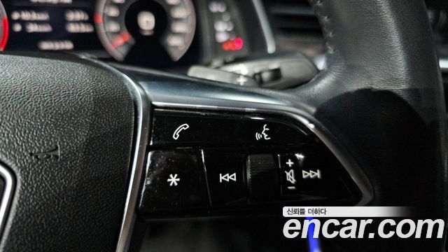 Audi A6 45 TFSI Premium