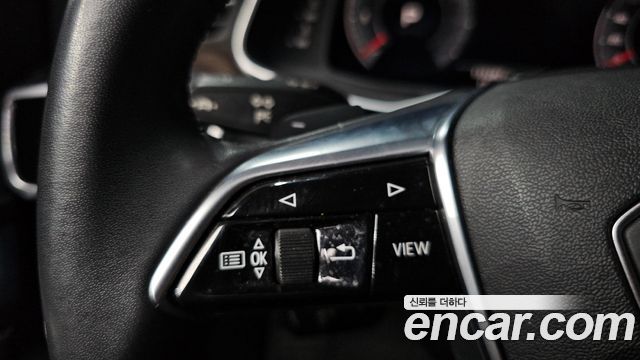 Audi A6 45 TFSI Premium