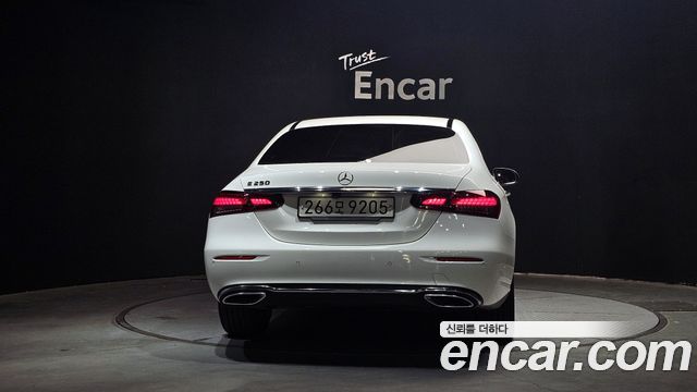 Mercedes-Benz E-Class E250 Avantgarde