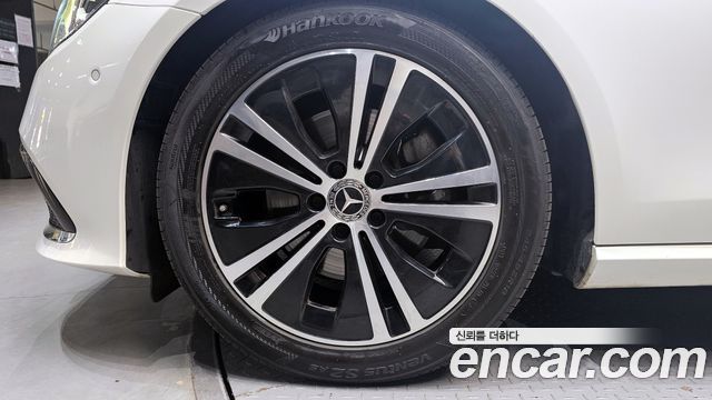 Mercedes-Benz E-Class E250 Avantgarde