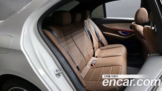 Mercedes-Benz E-Class E250 Avantgarde