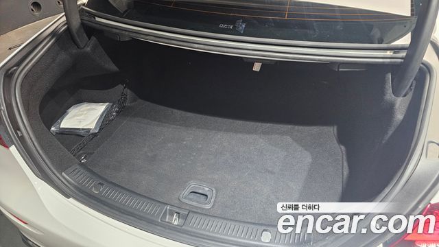 Mercedes-Benz E-Class E250 Avantgarde