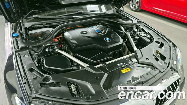 BMW 5-Series 530e M Sport