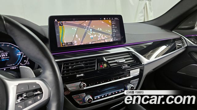 BMW 5-Series 530e M Sport