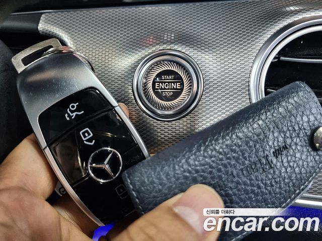 Mercedes-Benz E-Class E200 Avantgarde