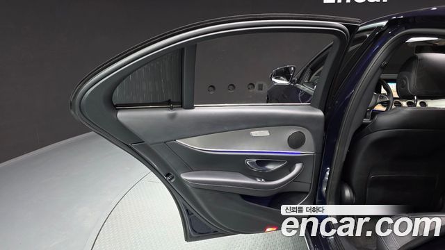 Mercedes-Benz E-Class E200 Avantgarde