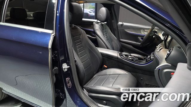 Mercedes-Benz E-Class E200 Avantgarde