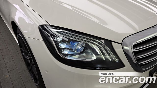 Mercedes-Benz S-Class S350 d 4MATIC AMG Line