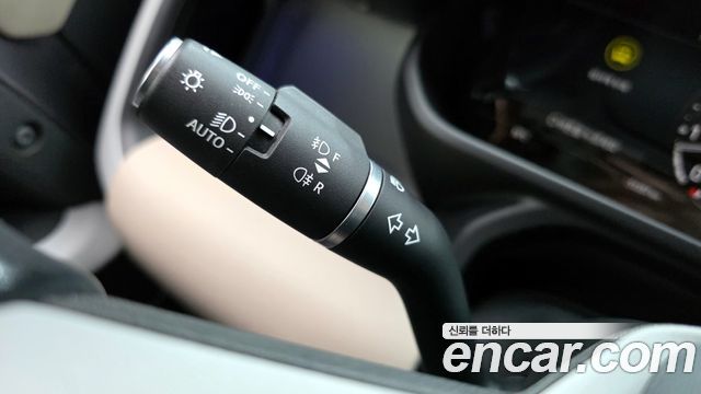 Land Rover Defender 110 P300 X-Dynamic SE