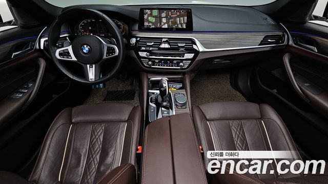 BMW 5-Series 530i M Sport Package Plus