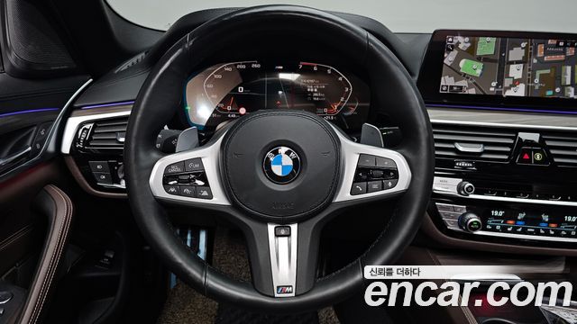 BMW 5-Series 530i M Sport Package Plus