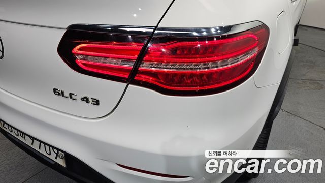 Mercedes-Benz GLC-Class AMG GLC43 4MATIC Coupe