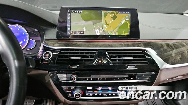 BMW 5-Series 530d Luxury Plus