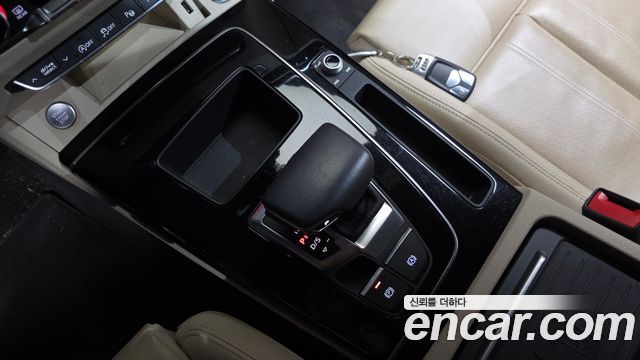 Audi Q5 45 TFSI Quattro Premium
