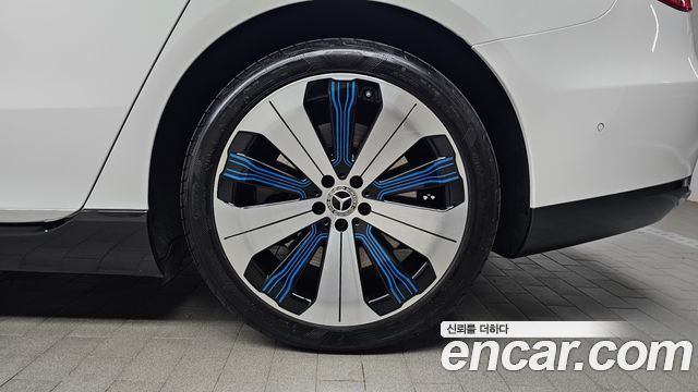 Mercedes-Benz EQS EQS350