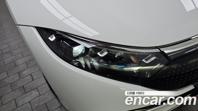 Mercedes-Benz EQS EQS350