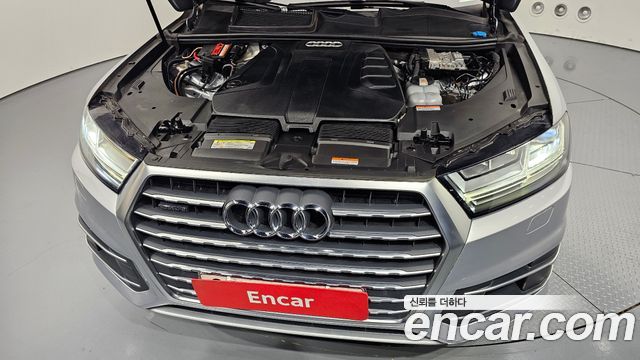 Audi Q7 45 TFSI Quattro