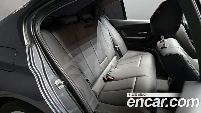 BMW 3-Series 320d