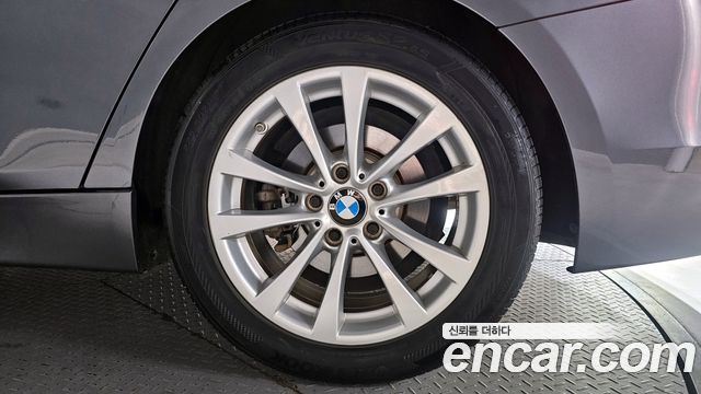 BMW 3-Series 320d