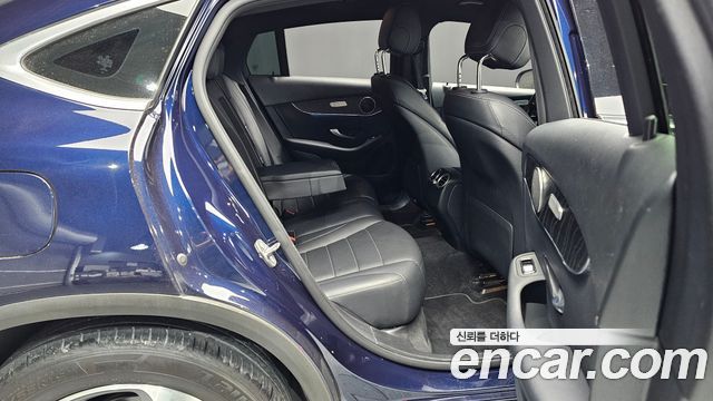 Mercedes-Benz GLC-Class GCL300 4MATIC Coupe