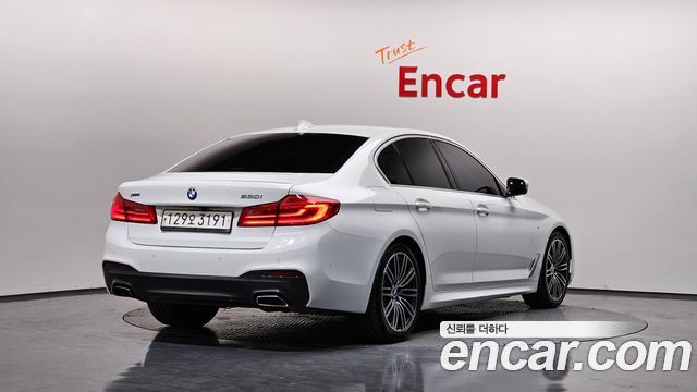 BMW 5-Series 530i M Sport Package Plus
