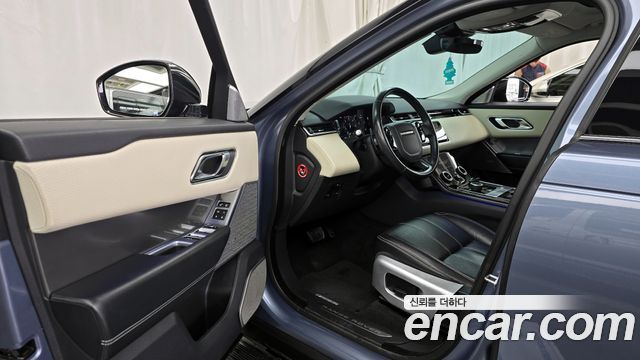Land Rover Range Rover Velar 2.0 D240 SE