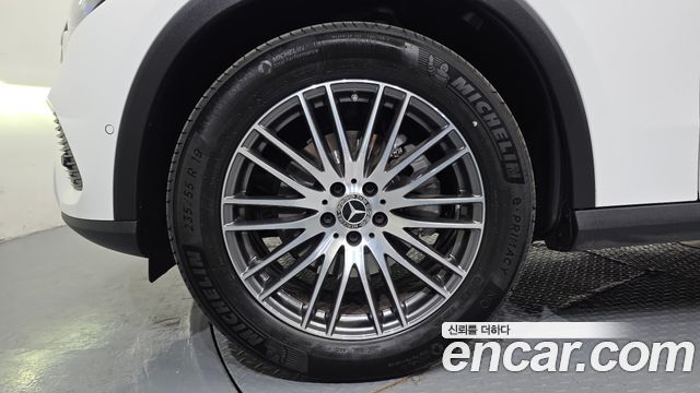 Mercedes-Benz GLC-Class GLC220 d 4MATIC