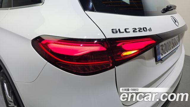 Mercedes-Benz GLC-Class GLC220 d 4MATIC