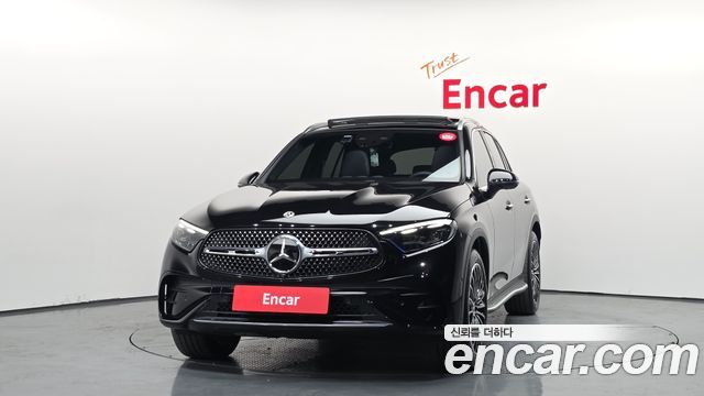 Mercedes-Benz GLC-Class GLC300 4MATIC AMG Line