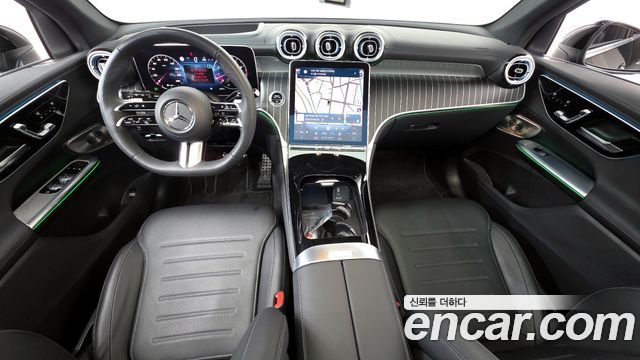 Mercedes-Benz GLC-Class GLC300 4MATIC AMG Line