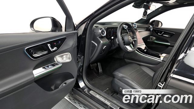 Mercedes-Benz GLC-Class GLC300 4MATIC AMG Line