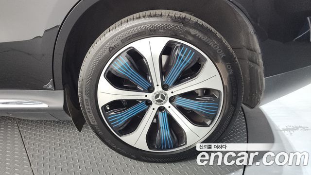 Mercedes-Benz EQC EQC400 4MATIC