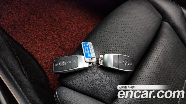 Mercedes-Benz EQC EQC400 4MATIC
