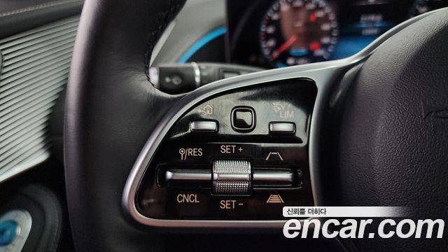 Mercedes-Benz EQC EQC400 4MATIC